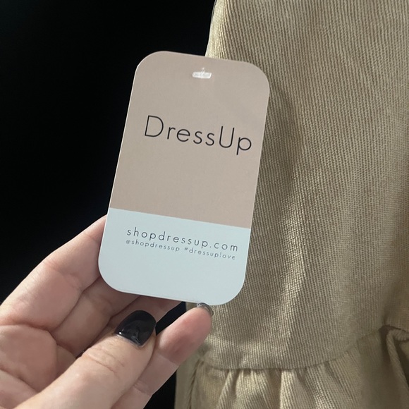 NWT corduroy ruffle skirt - Picture 3 of 6